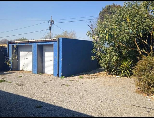 3 BEDROOM HOUSE FOR SALE IN WESTDENE